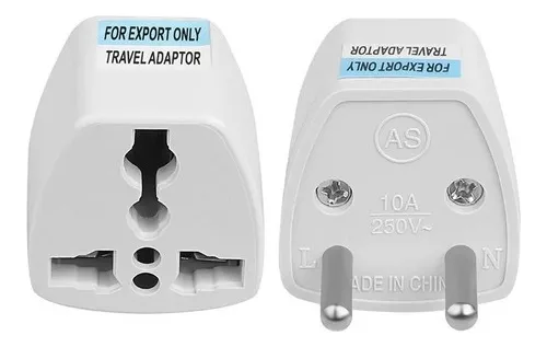 Adaptador universal de enchufe